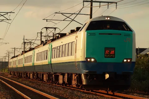 夕暮れの北越急行