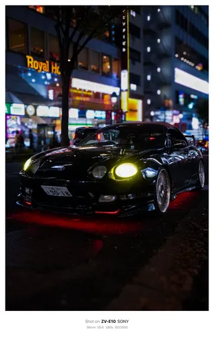 ネオン街の主役車
