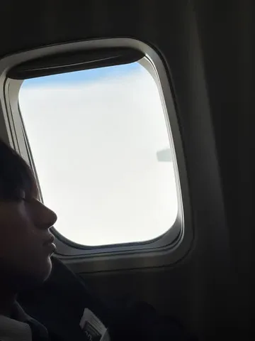 空への旅路、静かな時間