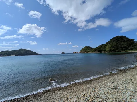 波音と石ころの静かな夏