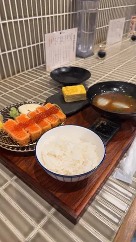 鮭いくらとご飯、夢の共演