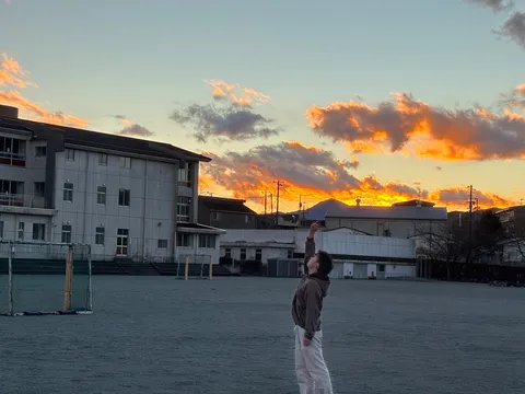 空へのポーズ