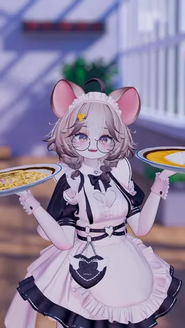 メイドさんはどっちの料理にしようかな？