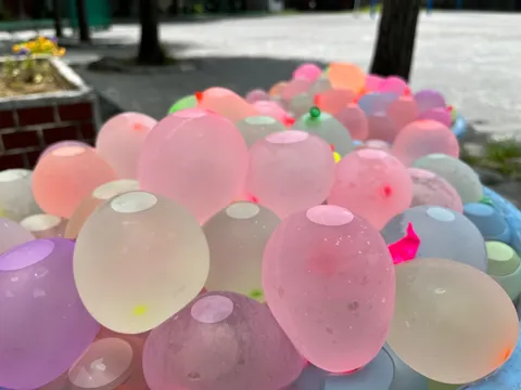 水風船、夏の始まり