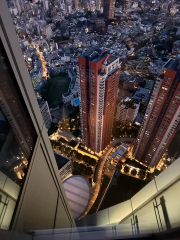 高層からの都市の鼓動