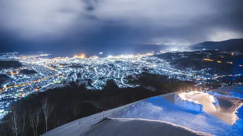 雪と光が織りなす冬の絶景