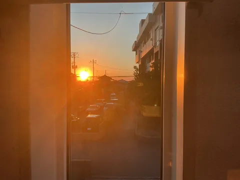 部屋から撮った夕日