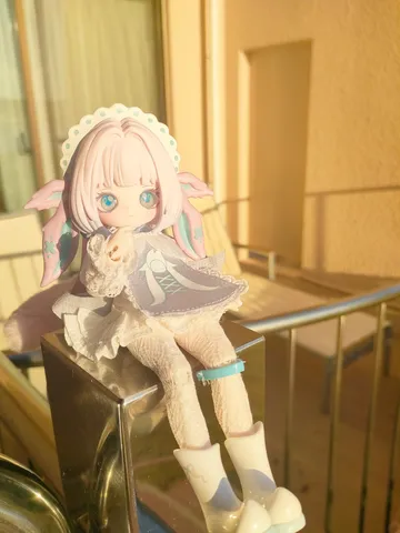 陽だまりの中のドール