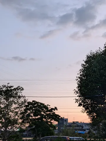 彩り移ろう空