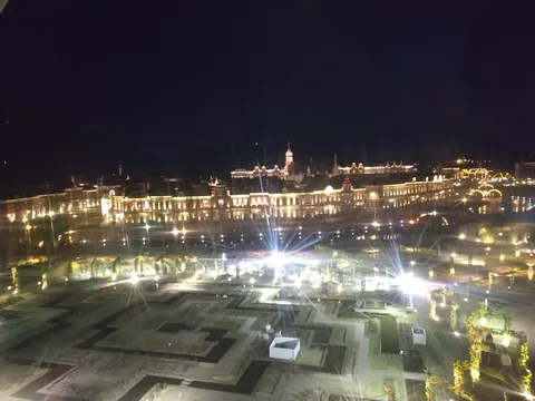 夜景に浮かぶ光のシンフォニー