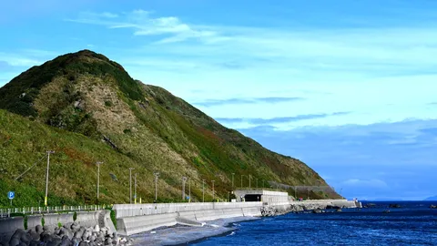 海と山を結ぶ道の風韻