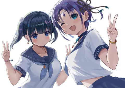制服でピースサイン！夏の思い出