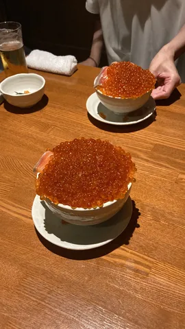 いくら丼、ダブルで！