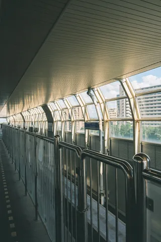 未来的通路、異世界への入り口？