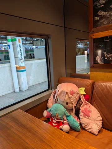 仲良くぬいぐるみたち