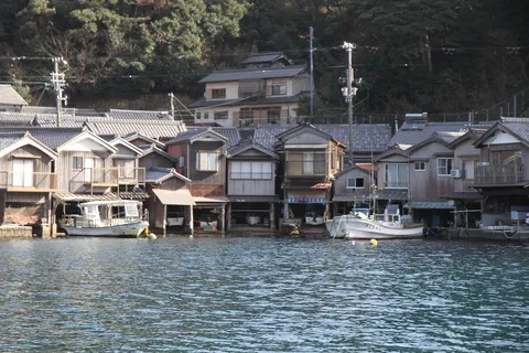 趣ある舟屋の佇まい
