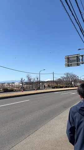 青空に広がる静かな風景