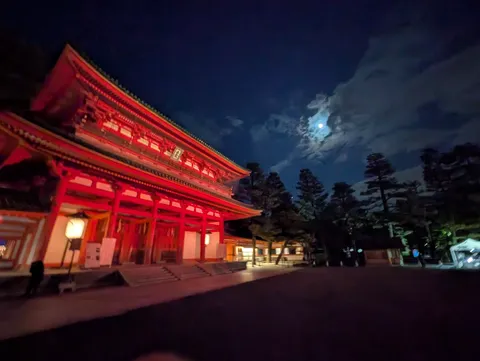 月夜と朱色の祈り