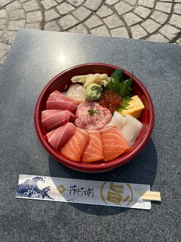 海の彩りをひと椀に