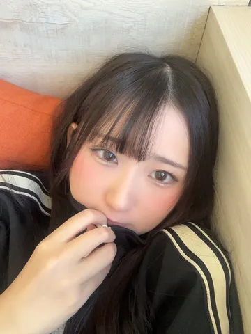 やわらかい視線に引き込まれる