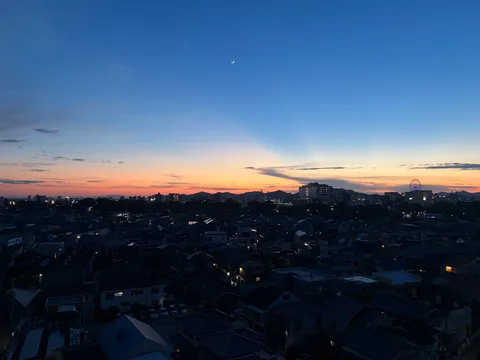 空と街のグラデーション