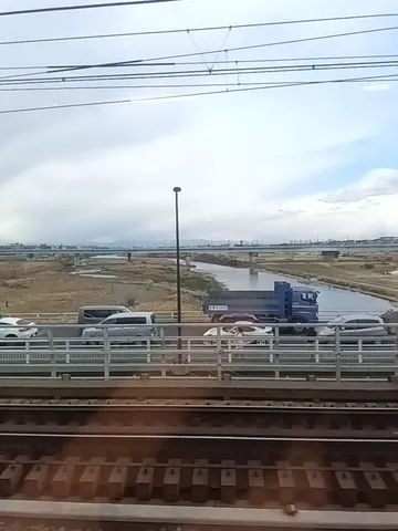 線路越しの日常風景