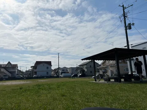 見慣れた風景の片隅で