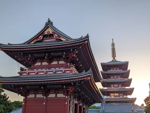 悠久の時を刻む五重塔