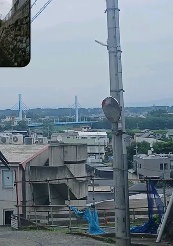 空と街と電柱のミステリーツアー