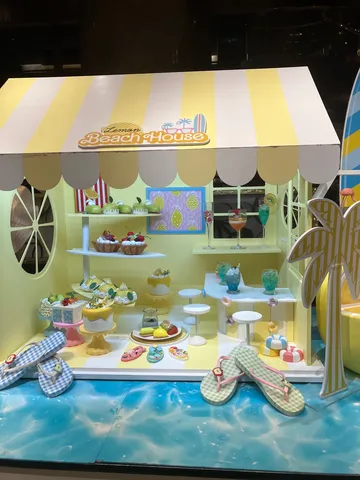 レモンが彩る夢のビーチハウス