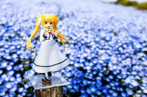 ネモフィラの海に佇む少女