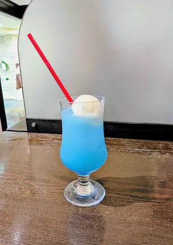 涼感と泡の夏の瞬間