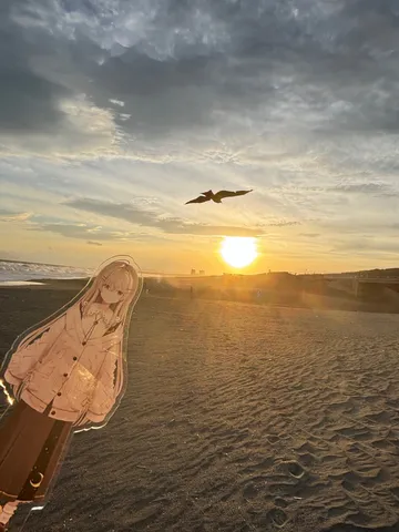 君と夕焼けの海辺