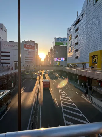 光と影の都市景観