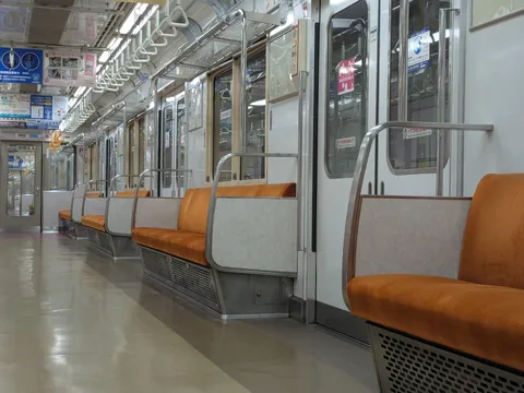 横浜市交通局3000A形・車内