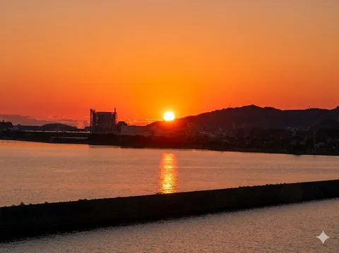 夕景の静かな航路