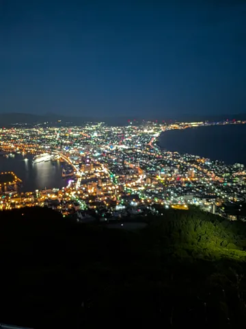 宝石箱をひっくり返したような夜景