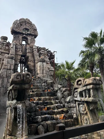 炎と水が踊る古代遺跡