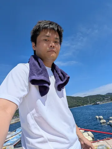 潮風と青空、夏の佇まい