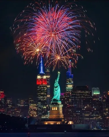 自由の女神、夜空の祝祭