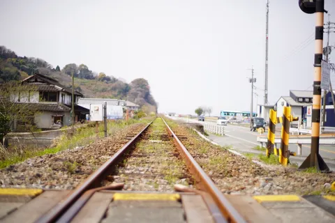 どこか懐かしい、線路の旅路