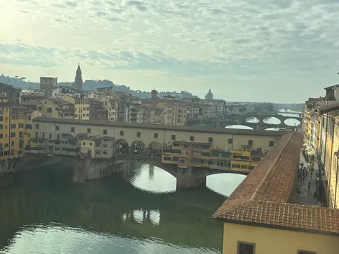 歴史を映す、穏やかな水面