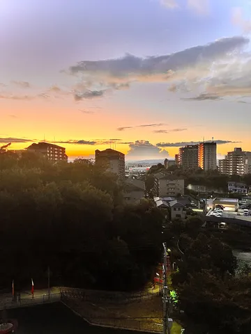 空と街並みのグラデーション