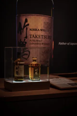 時代を映す、二本のウイスキー