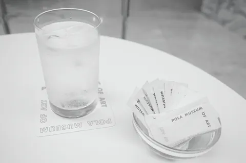 涼やかな一杯と、ささやかなおもてなし