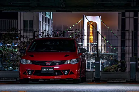 夜景に潜む赤い情熱
