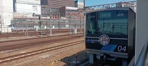 都会の鉄道風景
