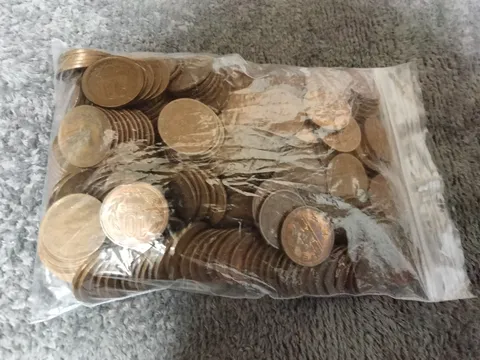 袋いっぱいの銅貨、宝箱みたい
