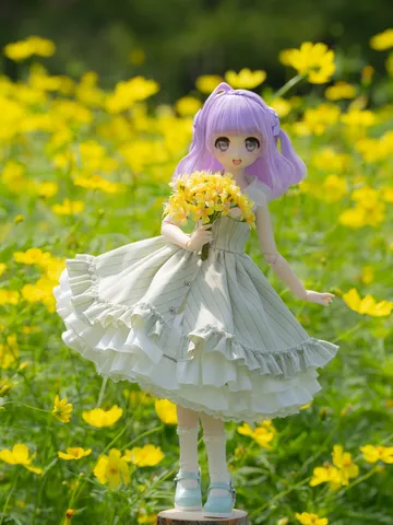 花畑にほどける紫の時間