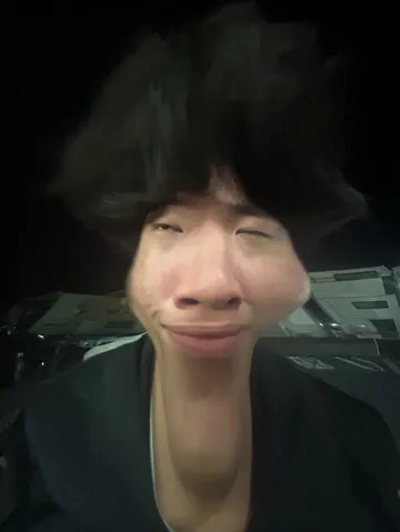 驚きの顔面変化